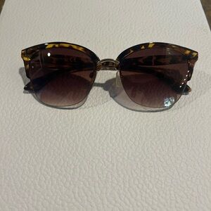 Tahari Brown Tortoiseshell Sunglasses